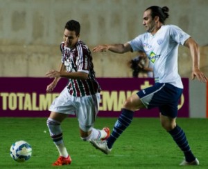 Higor Leite se diz torcedor do Flu, confia na reação, mas crê que tricolores ainda sofrerão
