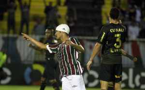Gustavo Scarpa não garante permanência até o fim do ano: “Não sei”