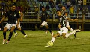 Confira as fotos de Fluminense 1 x 0 Botafogo