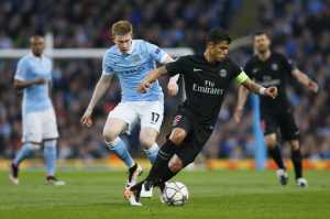Thiago Silva responde qual o Top 3 de atacantes mais difíceis que teve que marcar