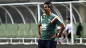 Ex-Flu e Coxa, Duilio analisa momento dos clubes e projeta jogo desta quarta