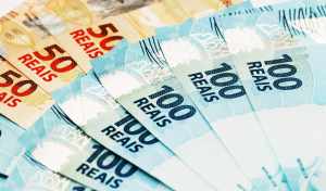 Relatório de grupo político lamenta posicionamento da Flusócio sobre as contas de 2016