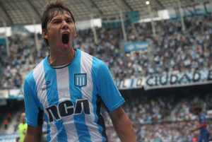 Fluminense oficializou oferta por camisa 10 do Racing
