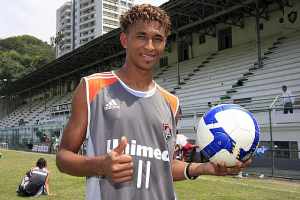 Ex-atacante do Fluminense é contratado pelo ASA