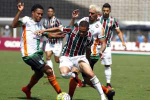 Wellington deixa reclamação de lado por seu gol mal anulado