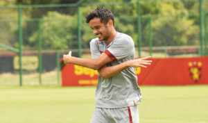 Fluminense acerta renovação de contrato de Gustavo Scarpa