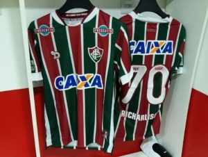 Caixa publica valores de patrocínios a Fluminense e Botafogo