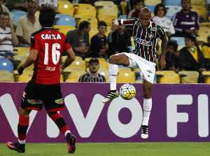 Com carência no elenco, Wellington Silva tem boas chances de ser reintegrado ao Flu