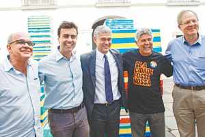 Em reunião com Freixo, presidente do Fluminense defende municipalização do Maracanã