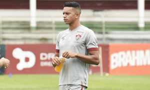 William Matheus diz que seu saldo foi positivo no Flu: “Acredito que fiz um bom trabalho”