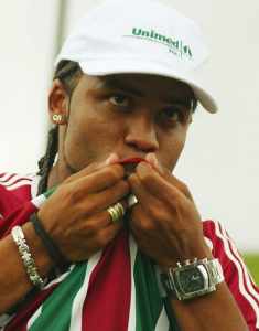 Carlos Alberto “cava” para retornar para o Fluminense