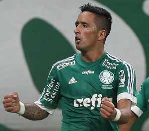 Palmeiras usa atacante que já foi alvo do Flu como moeda de troca e o oferece ao Sport