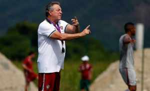 Renato Chaves exalta liderança de treinador do Fluminense: “Sabe lidar com os jogadores”