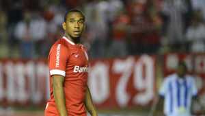Direção do Fluminense nega interesse na contratação de Anderson