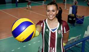 Grega estreia, pontua, mas brinca com jogo adiado: “Sou uma pé-frio”