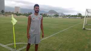 Renato Chaves, Pedro e Richarlison confirmam “esporro” de técnico do Fluminense