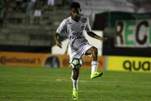 Inchaço e dores diminuem e Gustavo Scarpa não preocupa o Fluminense