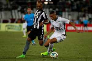 Centroavante? “Prefiro jogar na ponta, facilita meu futebol”, admite Richarlison