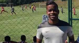 Equatoriano com passagem pelo Fluminense faz testes na base do Atlético-MG
