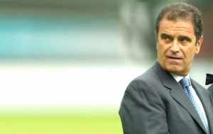 É pra rir? Presidente do Fla em 1995 diz que gol de  Renato Gaúcho foi com o braço