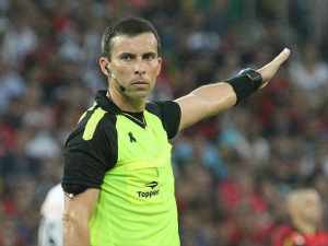 Definido o trio de arbitragem para a semifinal entre Fluminense e Vasco