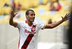 Pedro Abad desconhece negociação do Fluminense com zagueiro do Inter