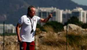 Terceiro técnico com mais jogos pelo Flu, Abel fará sua “estreia” frente a time baiano