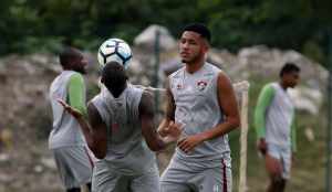 Nogueira confessa ter ficado surpreso com titularidade contra o Atlético-MG