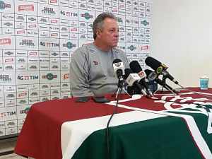 Flu nunca perdeu em casa na Sul-Americana, mas preocupação de Abel é outra