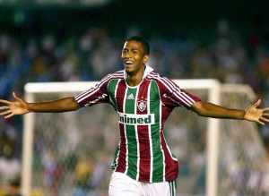 Site lista atacante livres no mercado: Três já jogaram no Fluminense