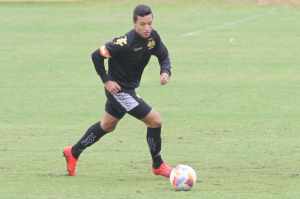 Entenda por qual motivo Marlon não acertou com o Fluminense no início do ano