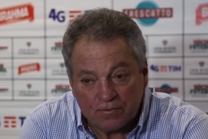 Técnico tricolor fala a respeito da montagem de estratégias diferentes