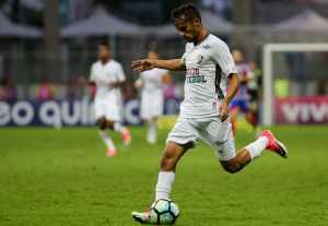 Scarpa admite recuo do Fluminense na partida contra o Bahia