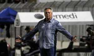 À espera de reforços, Abel aponta característica perdida com saída de Richarlison