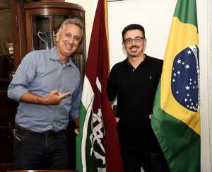 Gerente executivo geral do Flu recebe ministro da Cultura nas Laranjeiras