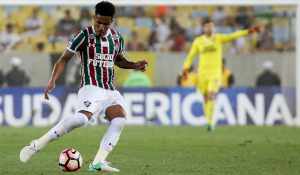 Jogo solidário: Nogueira arrecada três toneladas de alimentos não perecíveis