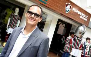 Em rede social, Pedro Abad dá boas-vindas a novo patrocinador