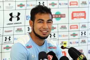 Sornoza conta como se sentiu na volta ao Fluminense