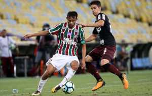 Site aponta razões para fracassos das negociações de Scarpa com trio paulista