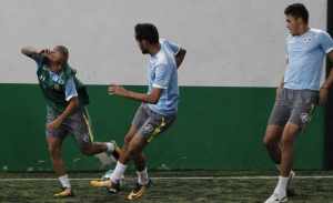 Elenco do Fluminense deve ser reapresentar com 28 atletas