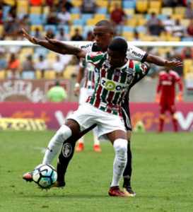 Matheus Alessandro tem chance de iniciar jogo contra o Sport