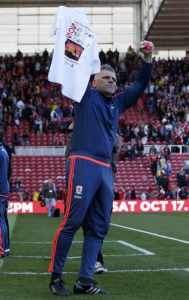 Middlesbrough (ING) também presta solidariedade a Léo Percovich
