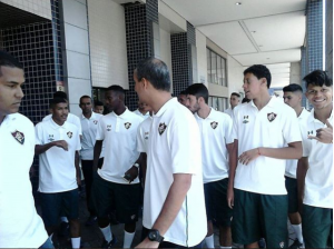 Sub-20 do Fluminense já está em Porto Alegre para a disputa da Copa RS