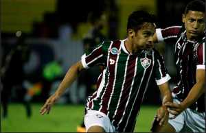 Queda da liminar abre possibilidade de Flu e Palmeiras retomarem negociação por Scarpa