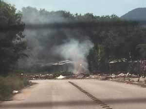 Jornalista registra pequeno incêndio em comunidade próxima ao CT