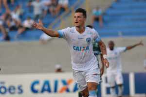 Ex-centroavante do Londrina é um dos nomes pretendidos para substituir Dourado
