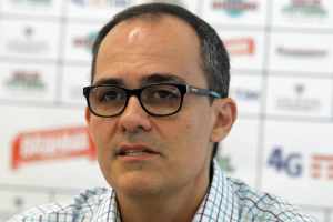 Abad esclarece dívidas do clube com jogadores dispensados no fim do ano passado
