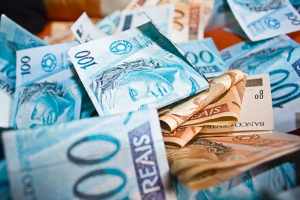 Fluminense paga R$ 1.500 aos funcionários administrativos do clube