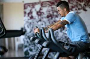 Atacante Luciano não participa de treino no CT e se recupera de problema muscular
