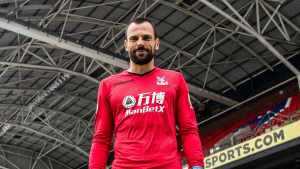 Manchester City faz consulta por ex-goleiro do Fluminense